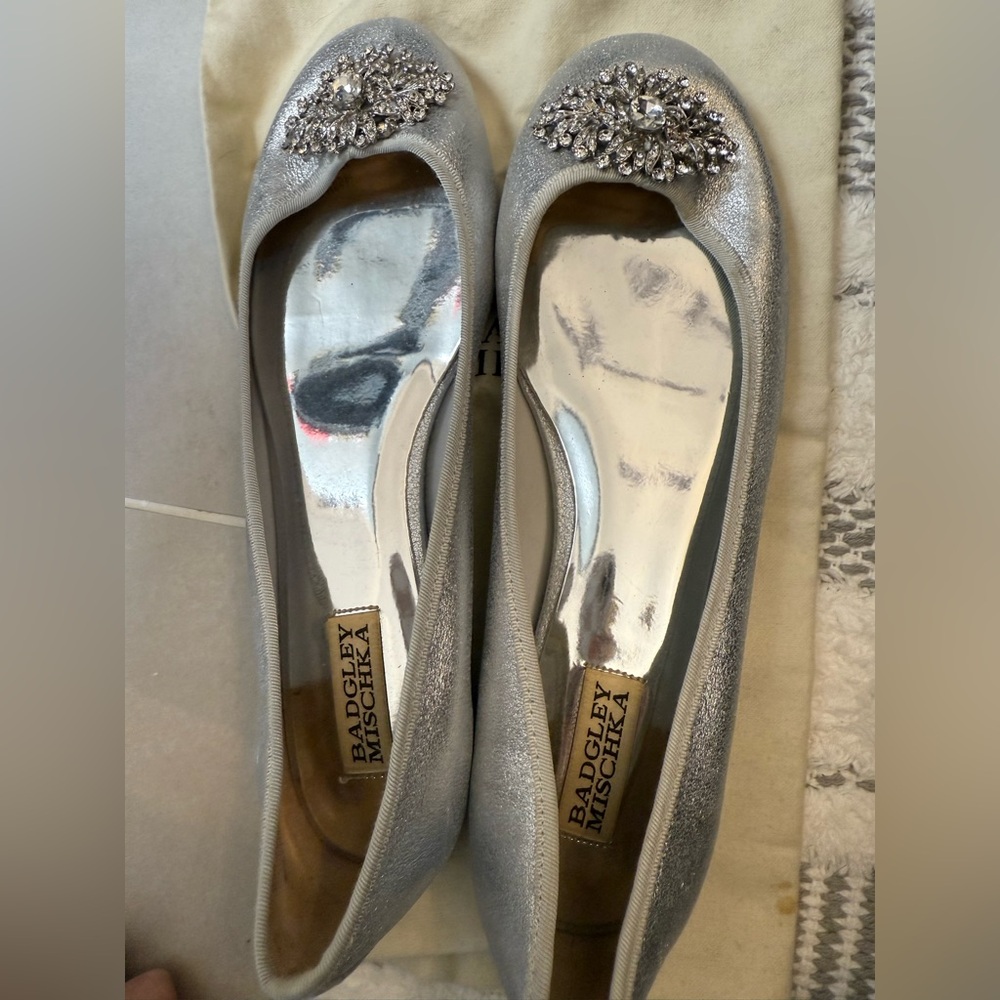 Badgley Mischka Metallic Silver Embellished Flats
